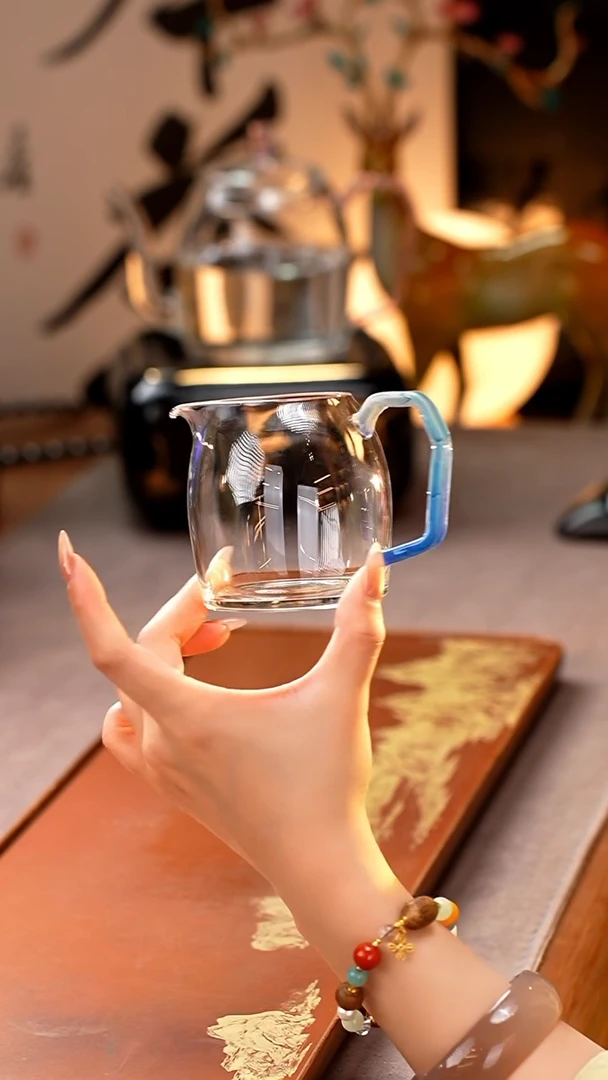 暗香疏影/炫彩秦权匀杯/凤玉