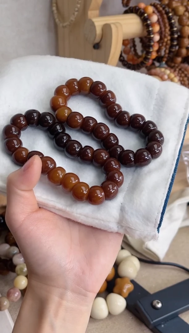 菩提根/象牙果手串渐变焦糖玉化蒜瓣大肠14手串