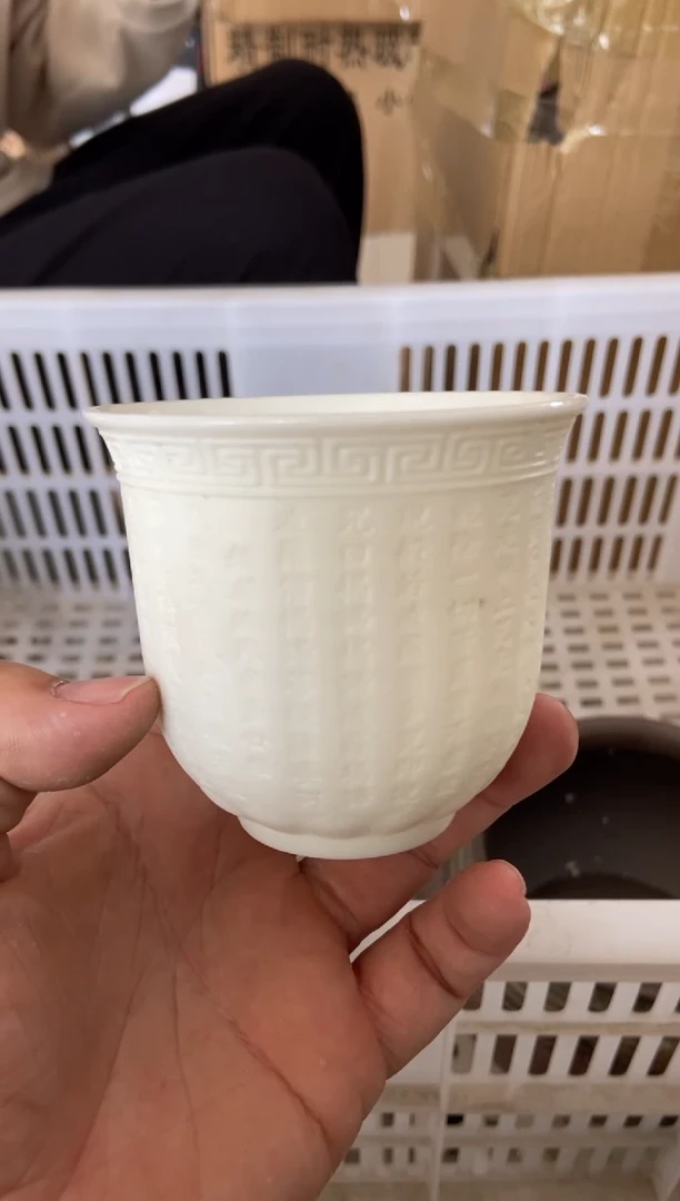 无运费险有瑕疵的摄影的产品有使用过的痕迹有点脏介意勿拍