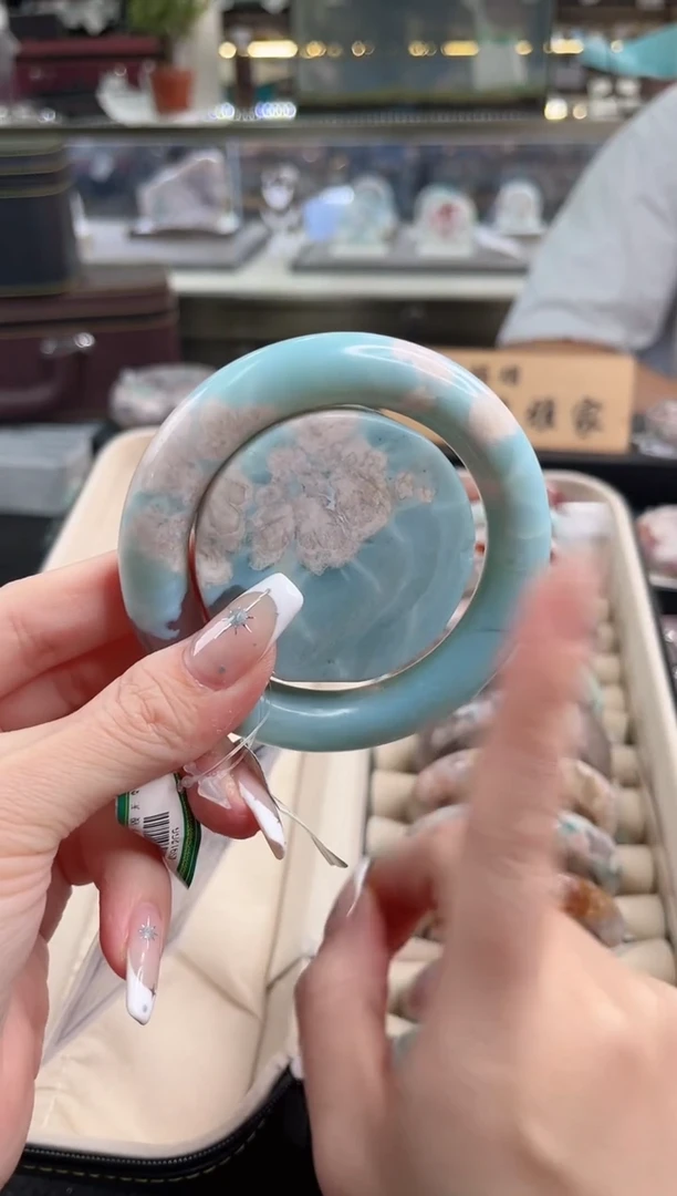 未镶嵌手镯石英质玉尘*丷圈口（赠品镯心）