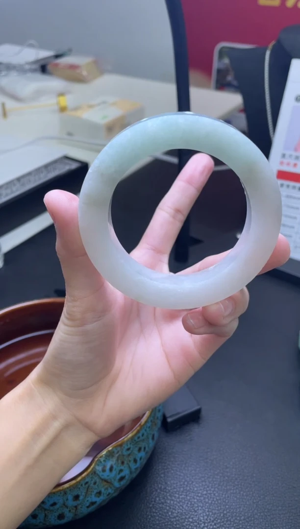 【闪购商品】定制翡翠手镯未镶嵌定制手镯