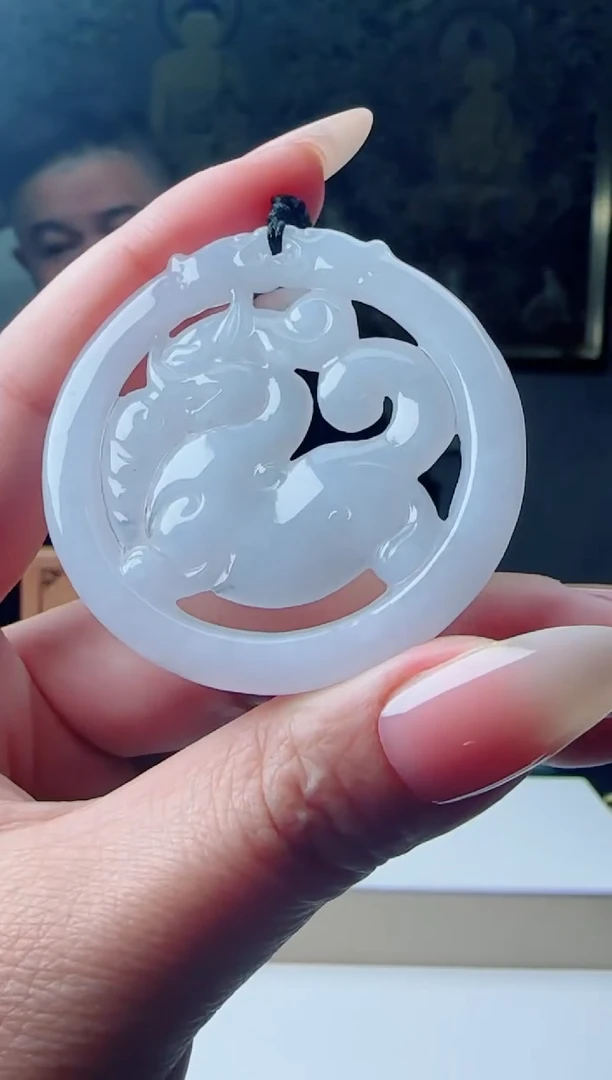 【闪购商品】翡翠颈饰未镶嵌11111111