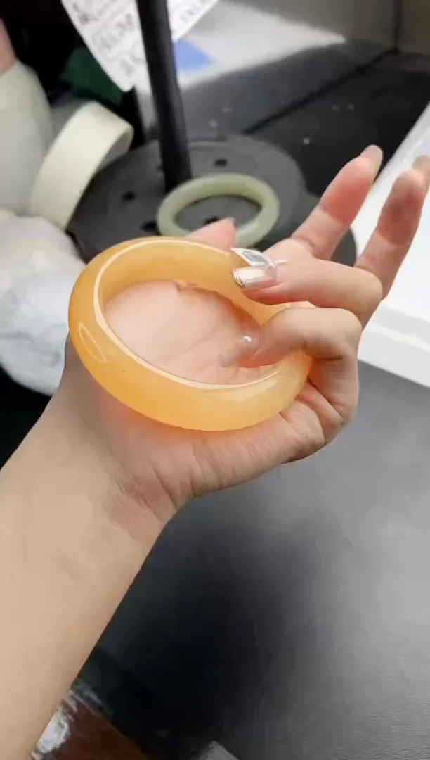 石英质玉手镯未镶嵌j228-H2多样性发货