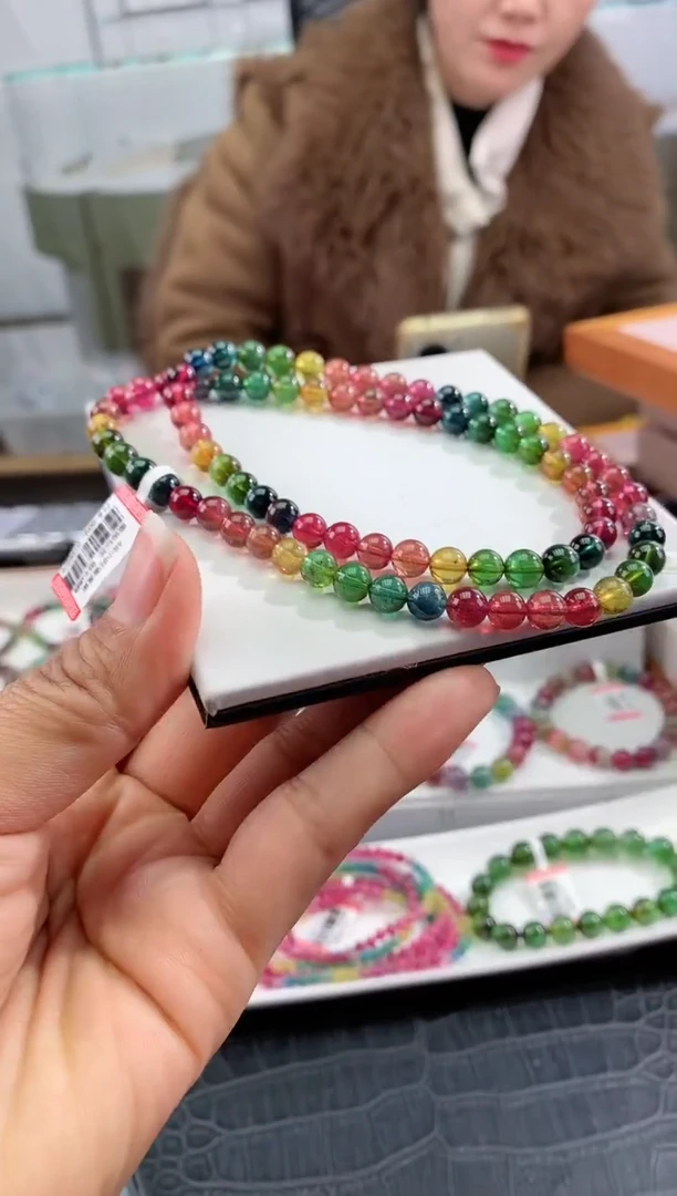 【闪购商品】碧玺手串未镶嵌多样性发一条