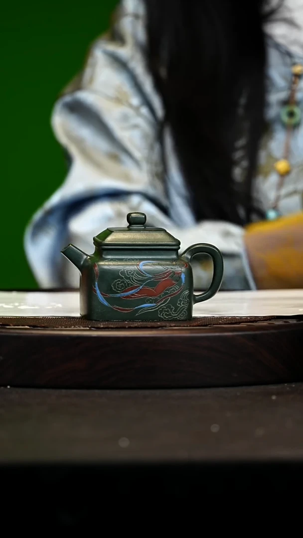 宜兴原矿高端紫砂 云根老绿泥200cc