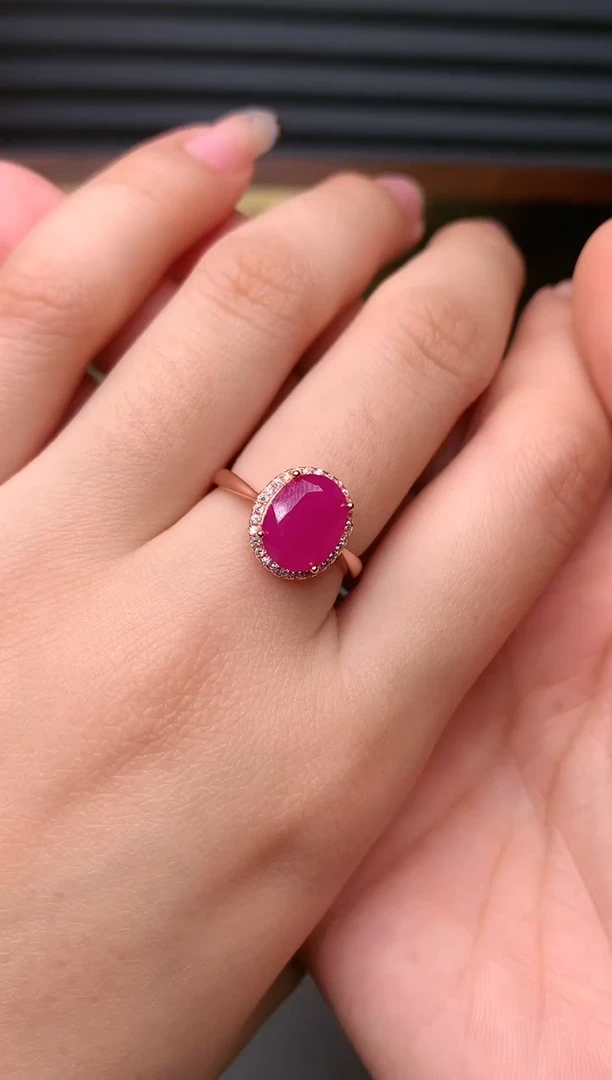 【闪购商品】红宝石戒指银S925镶嵌........