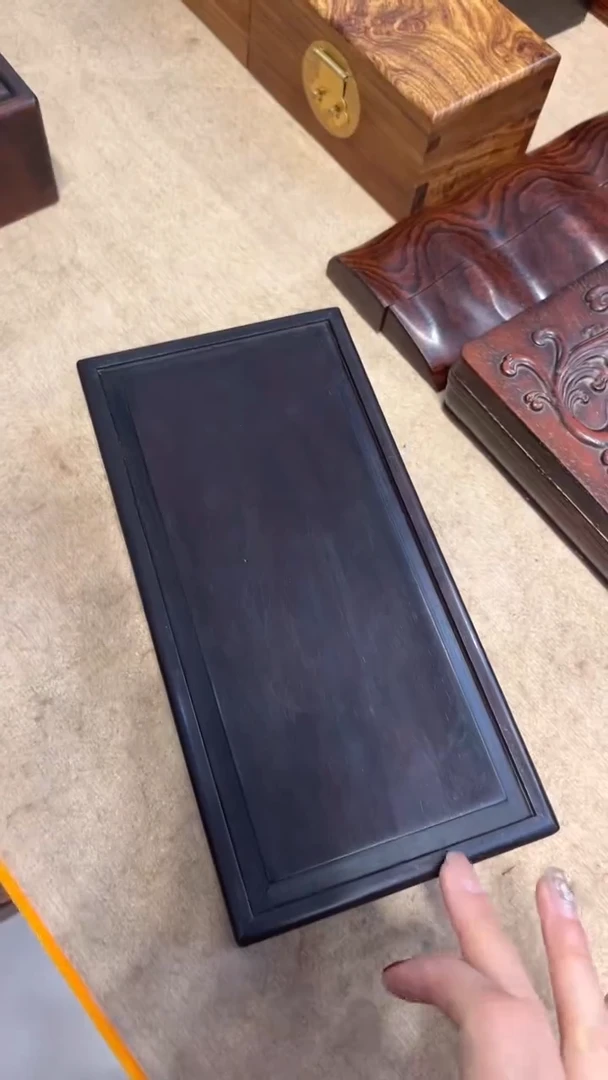 【闪购商品】贡木紫檀素面机关盒