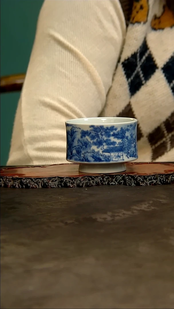 【闪购商品】青花手绘山水主人杯