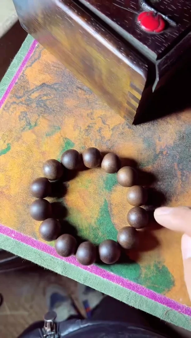 【闪购商品】沉香木手串硕宝宝精品精选链接163