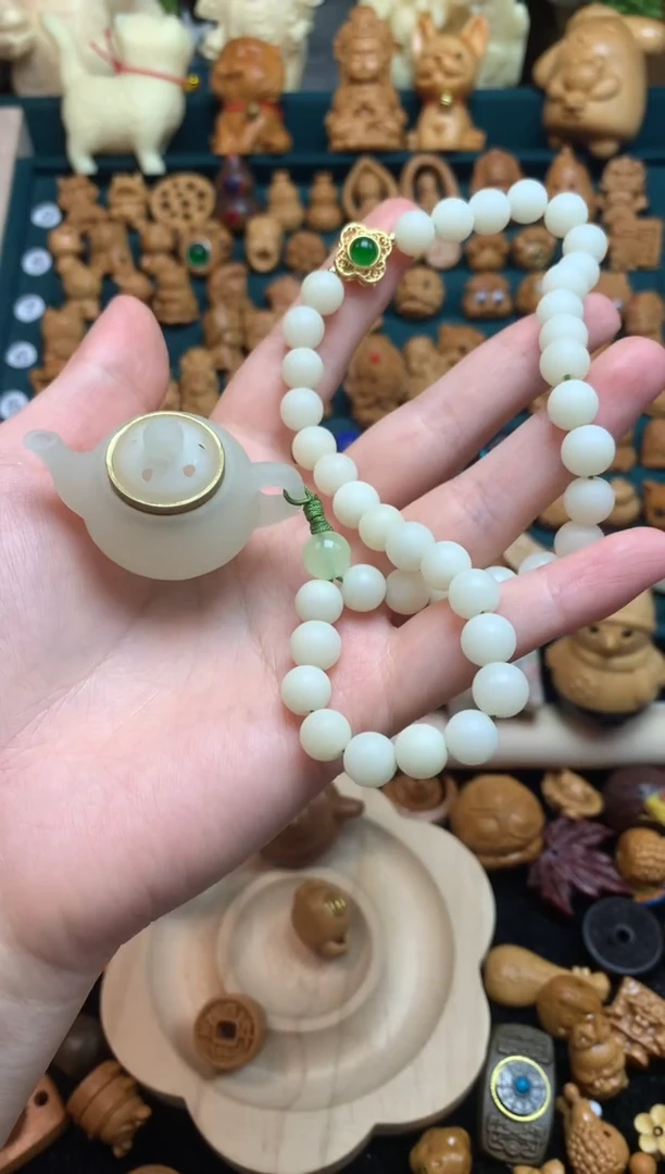 【闪购商品】檀香木...............