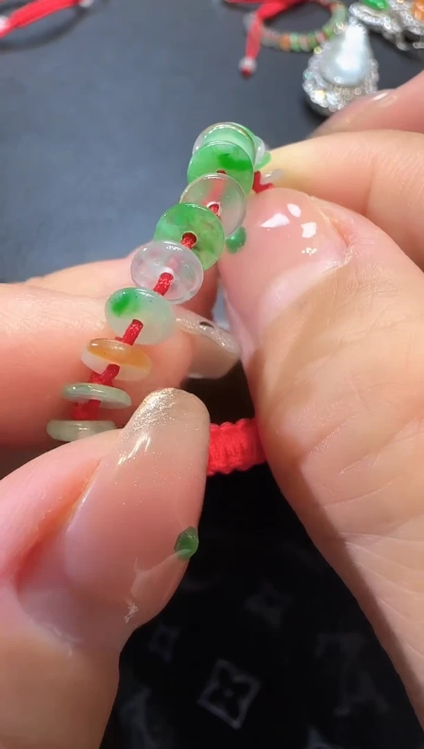 【闪购商品】翡翠手链未镶嵌宝宝