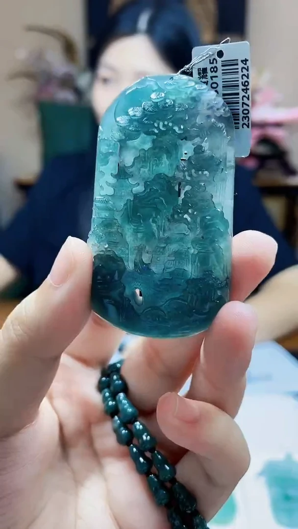 未镶嵌定制翡翠吊坠144
