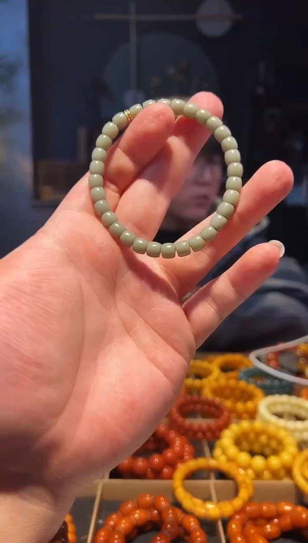 未镶嵌手串和田玉7+单圈