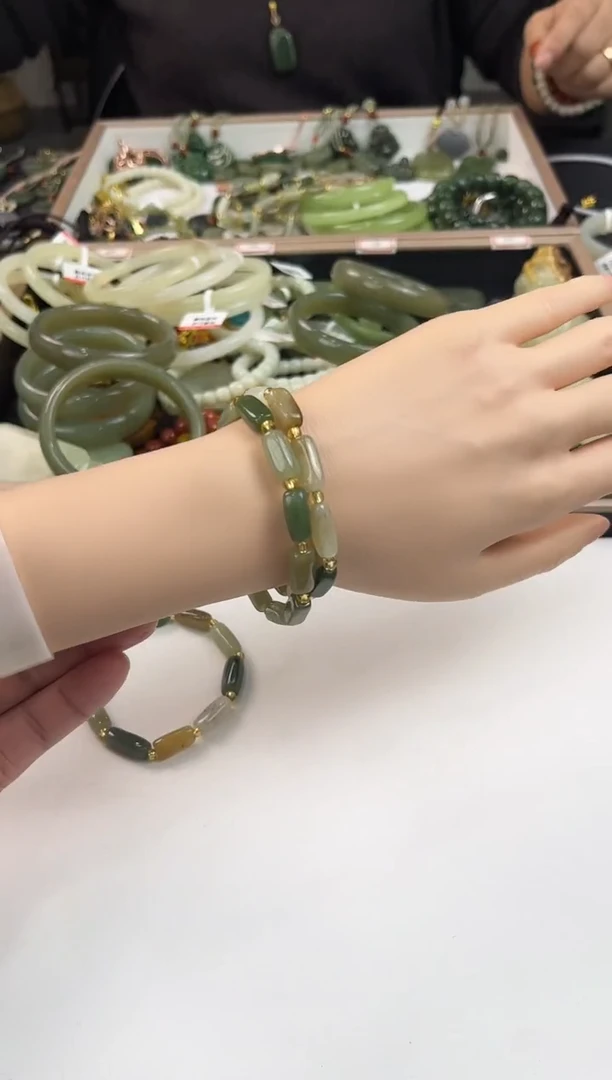 颈饰未镶嵌和田玉多样性拍一发一  71