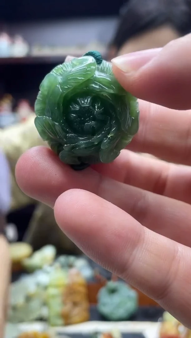未镶嵌戒指和田玉·