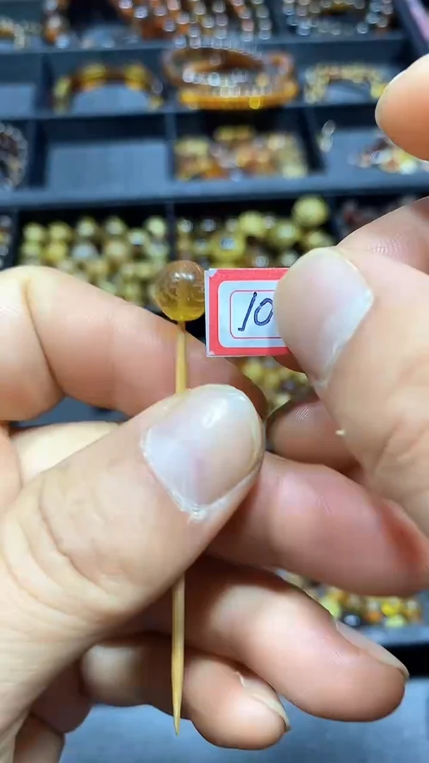 琥珀颈饰未镶嵌我天然缅甸琥珀单珠