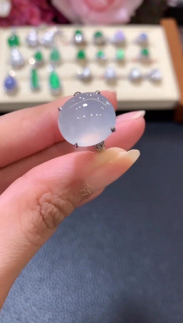 18K金镶嵌戒指翡翠z122