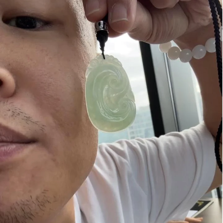 【杰缘珠宝】天然A货翡翠冰果绿如意 多样性发一件