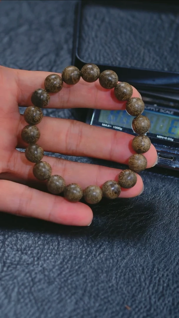 沉香手串9分沉老惠安1.0单圈9g+