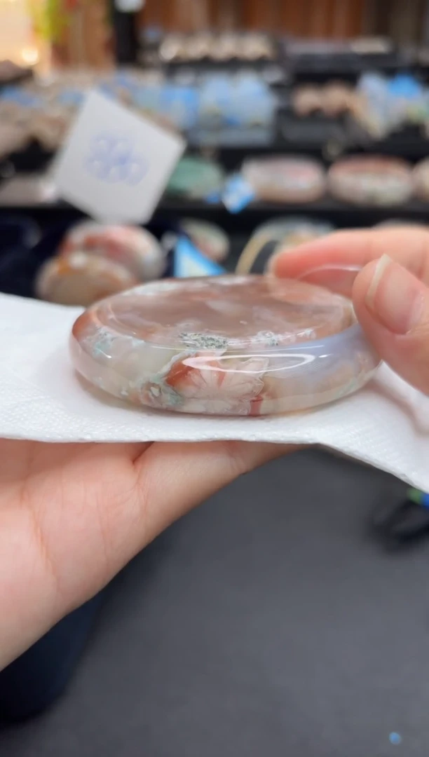 未镶嵌手镯石英质玉A500(圈赠送镯心)不退不换