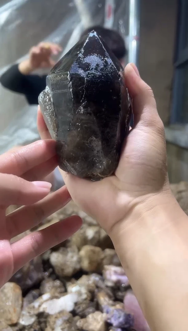 未镶嵌水晶大型摆件（非配饰）骨干水晶 737+支架
