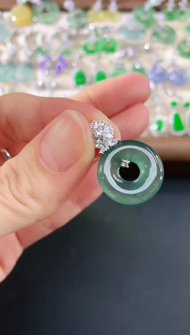 吊坠(不含链)未镶嵌翡翠74买断场不退不换|480