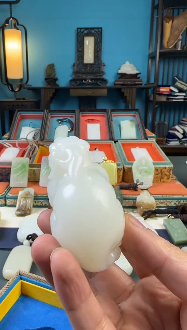 颈饰未镶嵌和田玉W**** 111111111111111