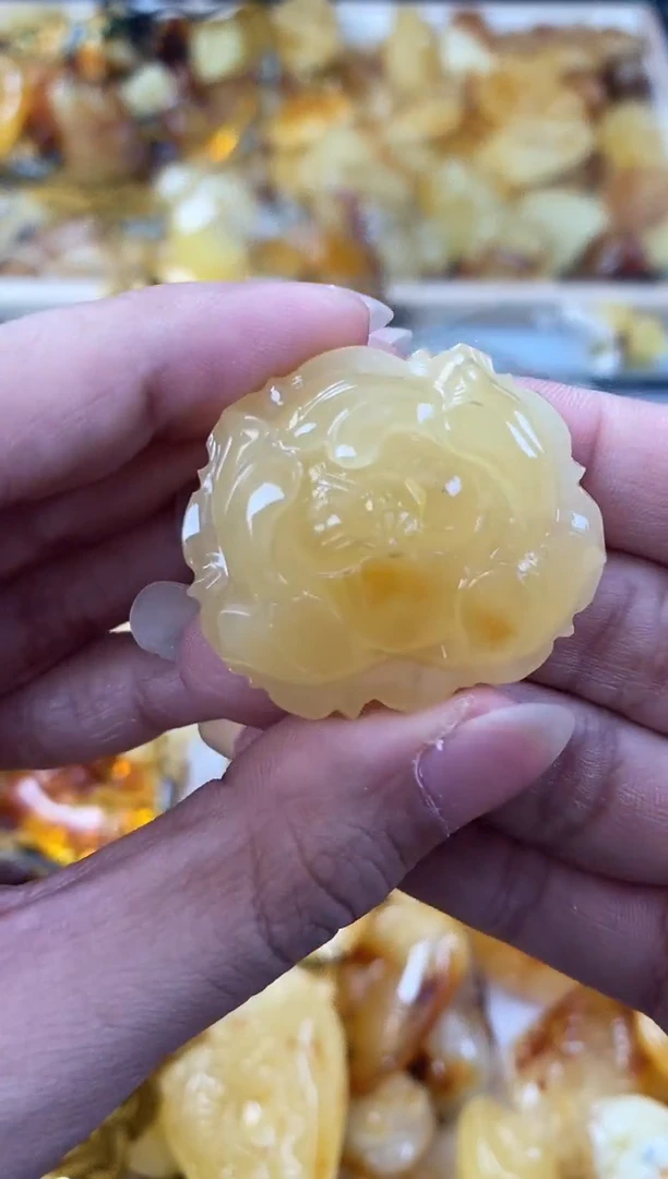 未镶嵌琥珀裸石天然琥珀蜜蜡