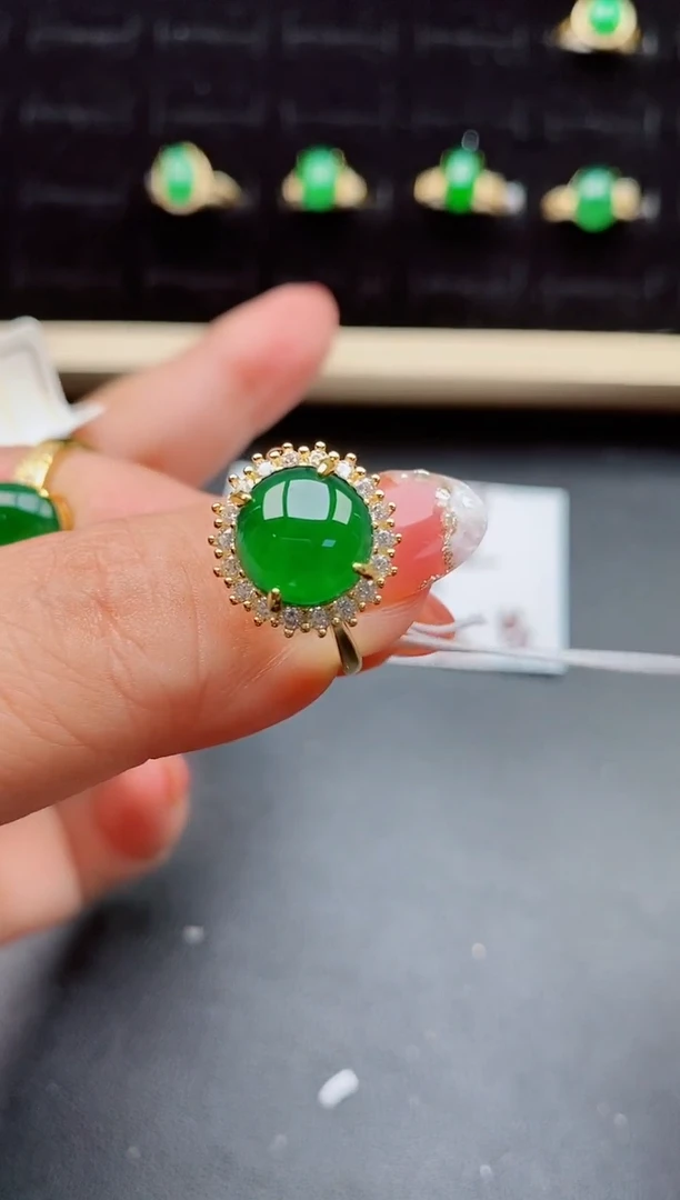 【闪购商品】翡翠戒指银S925镶嵌58000