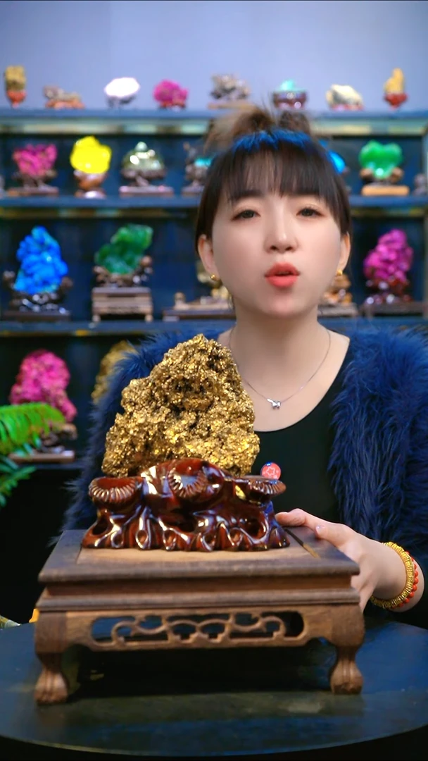 石材精品矿物晶体摆件