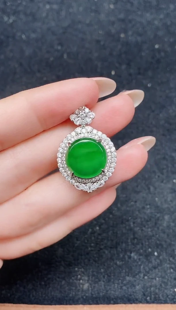 颈饰未镶嵌翡翠天然A货翡翠 保A保真