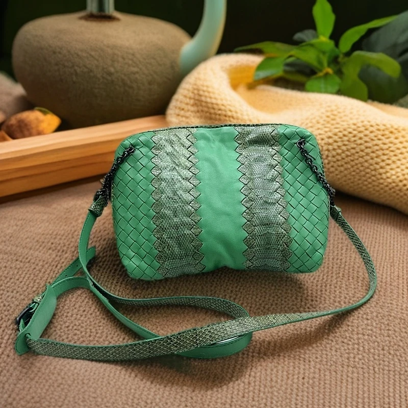 99新 BOTTEGA VENETA/葆蝶家 斜挎包1172 2989