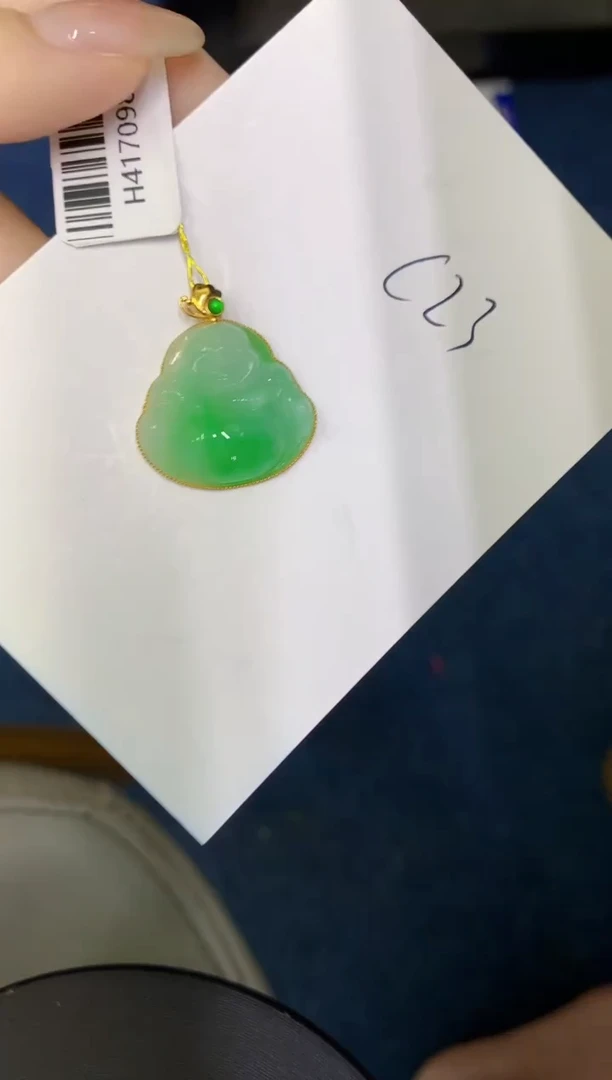 翡翠18K金镶嵌颈饰缅甸天然翡翠A货