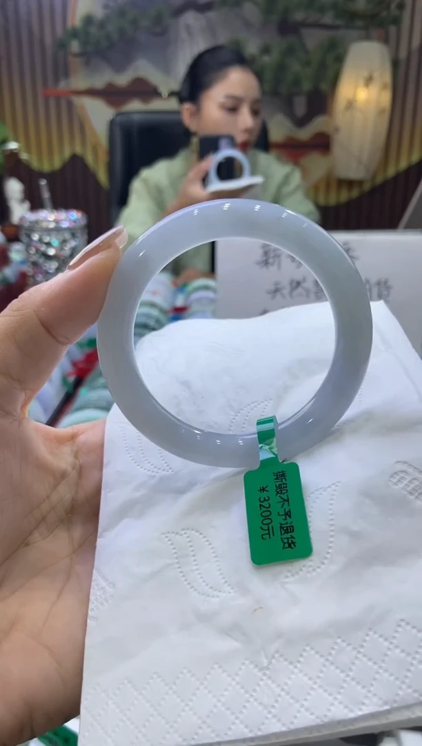 未镶嵌手镯翡翠00009888