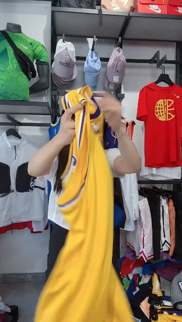 1721编码 耐克卫衣服饰过款为准 尺码