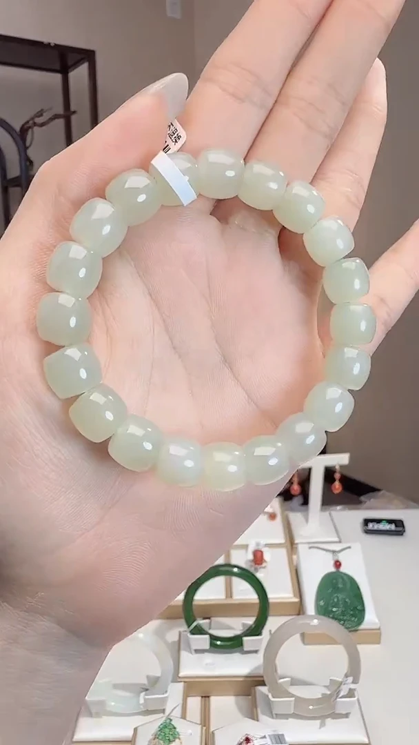 未镶嵌手链和田玉和田玉手串