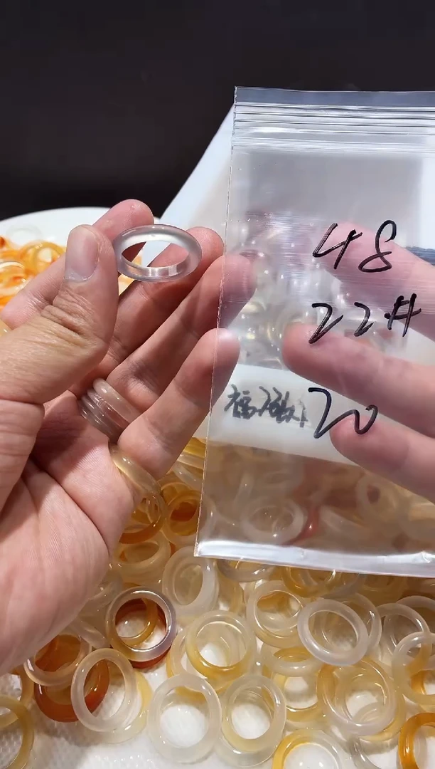 玛瑙/玉髓戒圈未镶嵌48