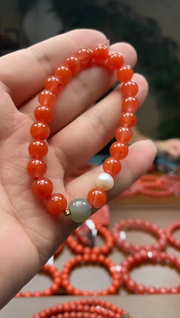 未镶嵌珠串南红玛瑙云南保山8mm+