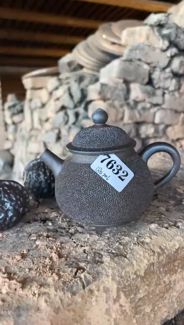 7632闪购铁胎冰烟壶@@st-TTBY