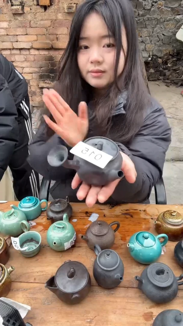 【闪购商品】牙舟陶原矿侧把壶015 微瑕  介意慎拍