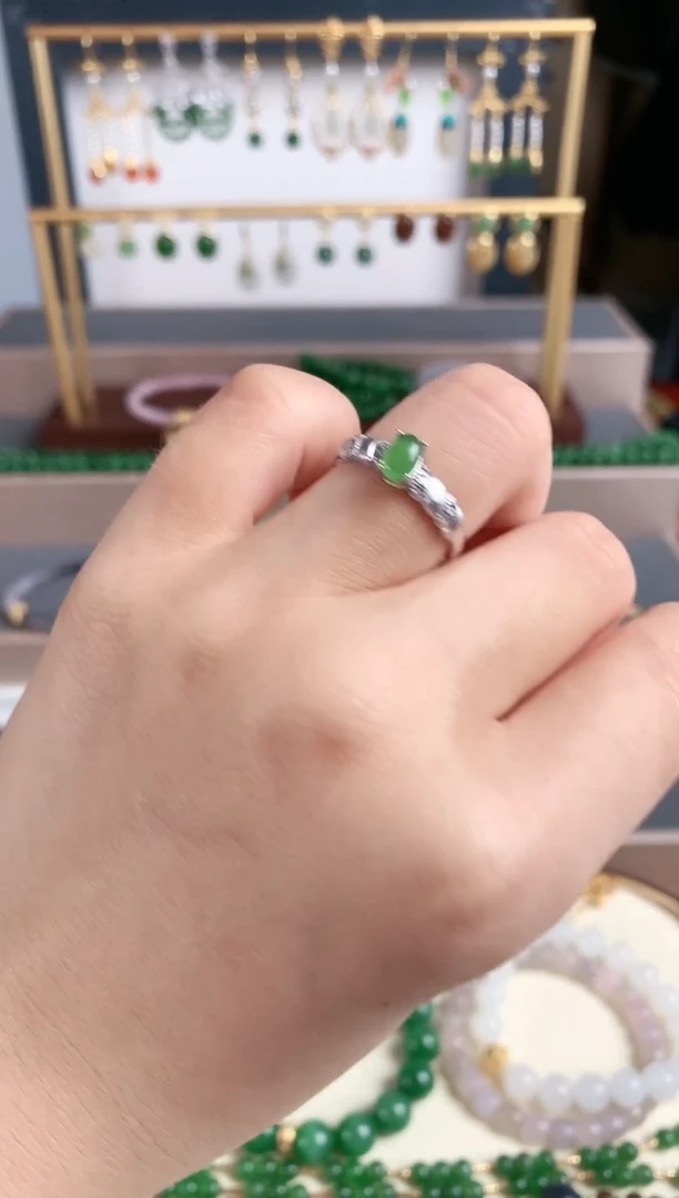 银S925镶嵌戒指和田玉10