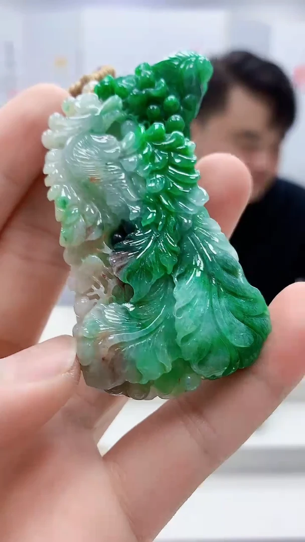 定制翡翠未镶嵌5060bb-毛货挂件87