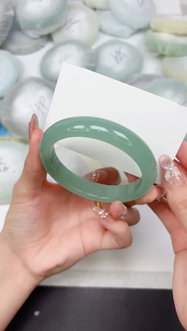 石英质玉手镯未镶嵌49-58.3