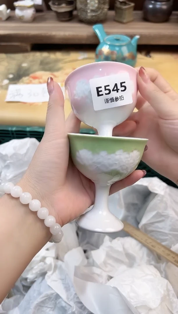 瓷片爱****）           545