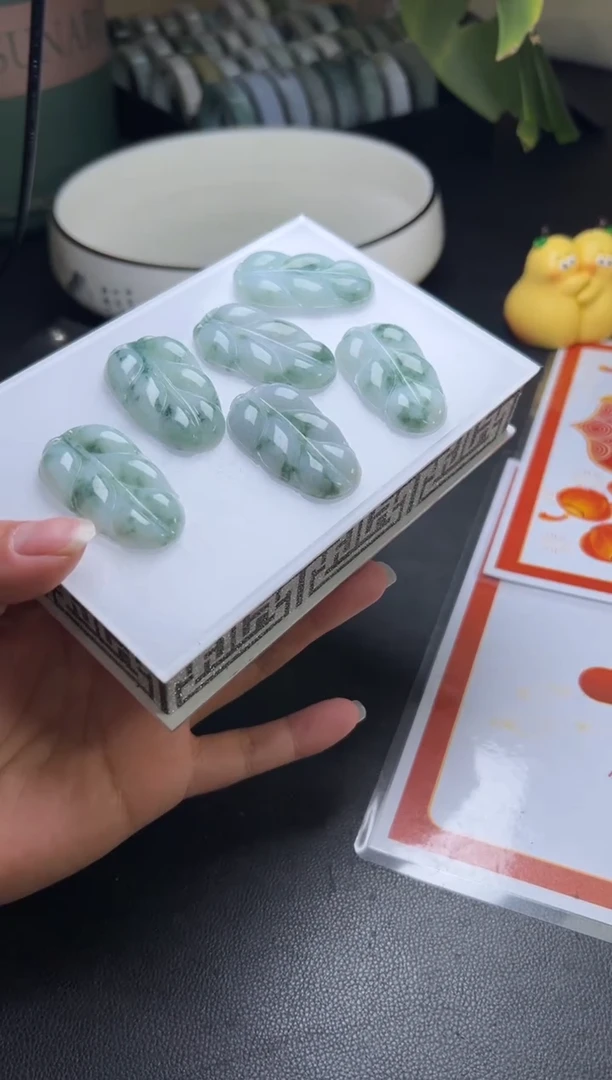 【闪购商品】翡翠挂件未镶嵌W001-PQGJ755多样性发一件