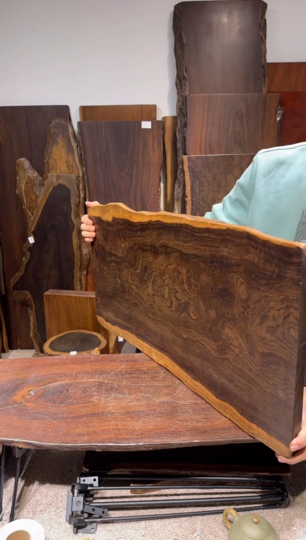 风车木（黑檀木）尺寸75*38*2.3编号027