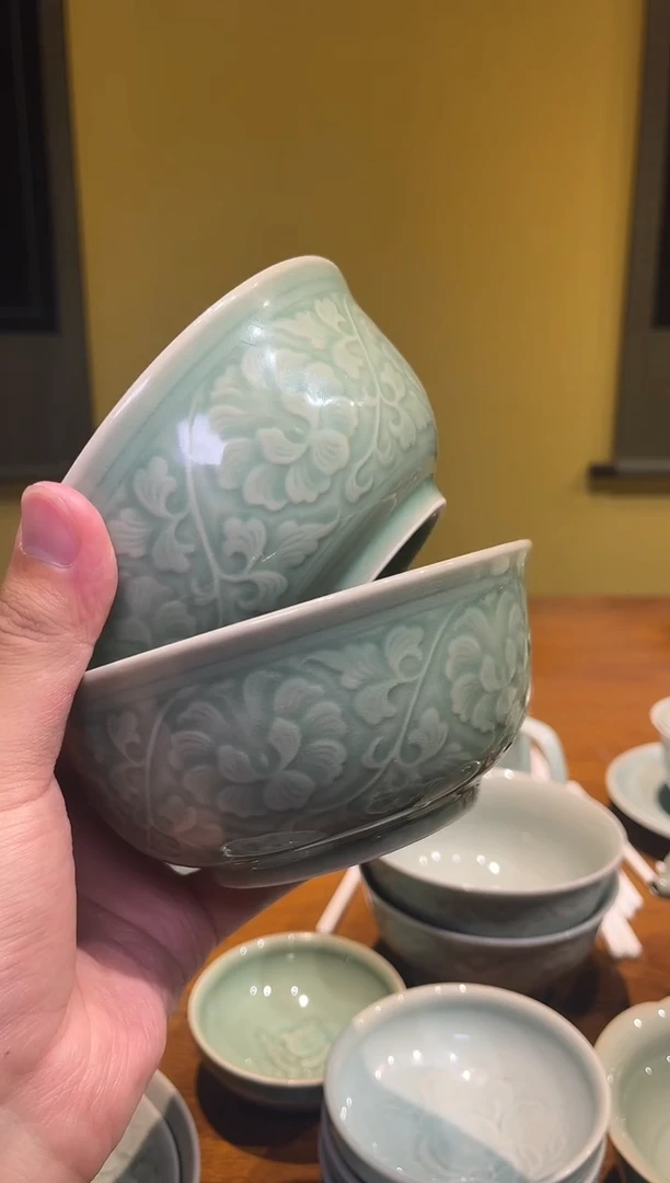 微瑕5.5低牡丹碗2只