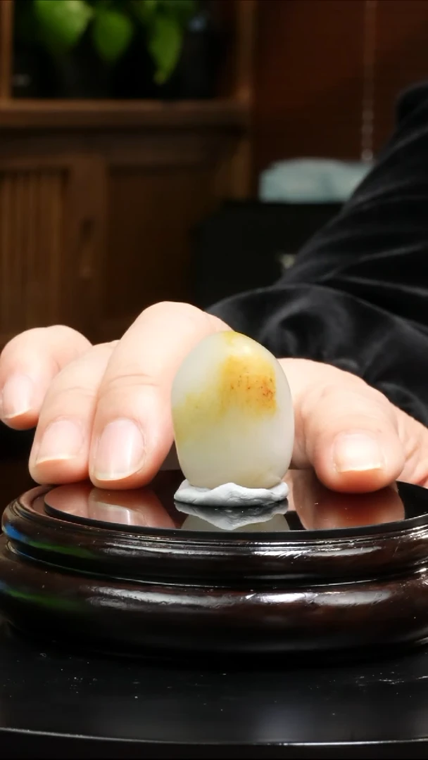 【闪购商品】和田玉吊坠(不含链)未镶嵌25.9克和田玉原石