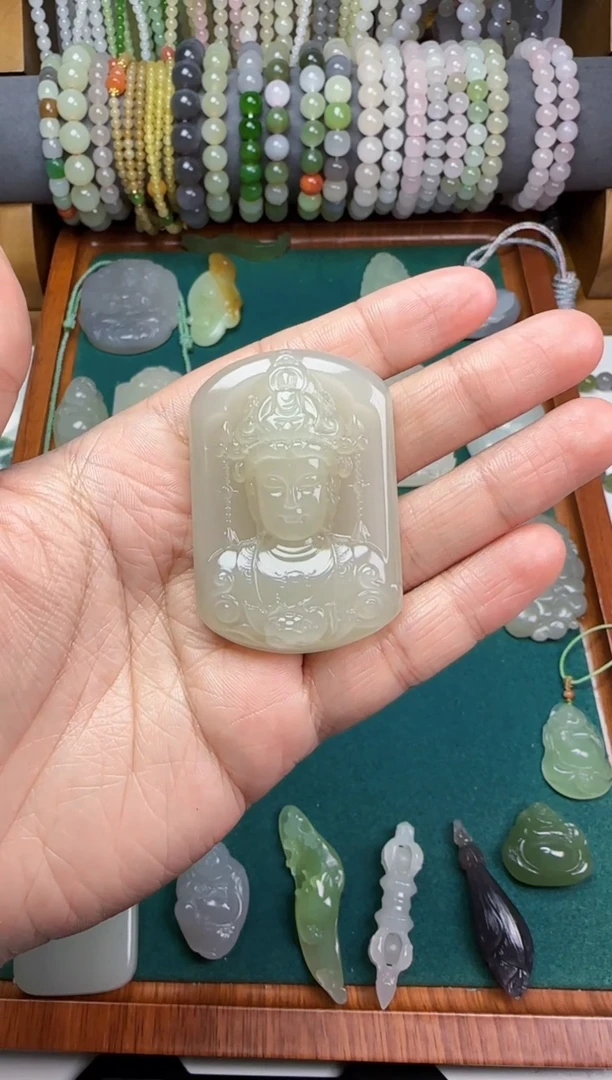 【闪购商品】和田玉无未镶嵌观音牌子