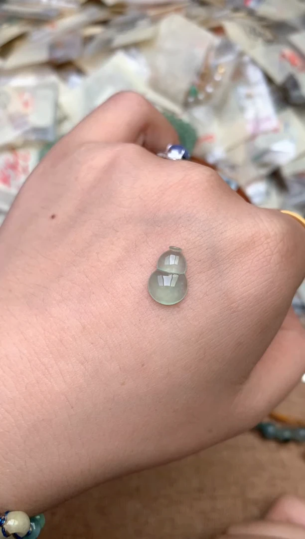 未镶嵌挂件翡翠一